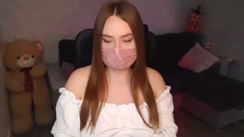 Snapshot of lily_baker_ chatting on May 25, 2026, 8:31 am lily_baker_ online show from May 25, 2026, 8:31 am