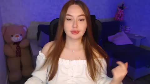 Snapshot of lily_baker_ chatting on July 15, 2026, 8:19 am lily_baker_ online show from July 15, 2026, 8:19 am