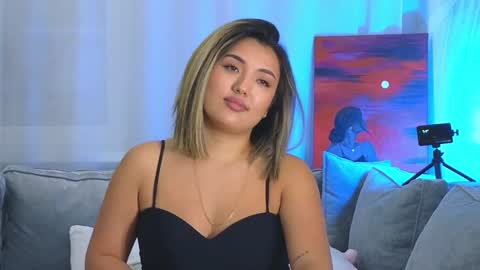 Snapshot of lily_foster_ chatting on January 23, 2025, 6:24 pm Lily online show from January 23, 2025, 6:24 pm