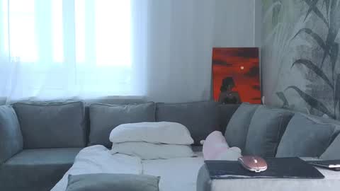 Snapshot of lily_foster_ chatting on February 15, 2025, 7:49 am Lily online show from February 15, 2025, 7:49 am