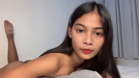 Snapshot of lily_kaye chatting on May 11, 2026, 4:40 am rika online show from May 11, 2026, 4:40 am