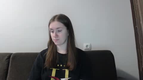 Snapshot of lily_love_x chatting on January 9, 2025, 1:50 am lily_love_x online show from January 9, 2025, 1:50 am
