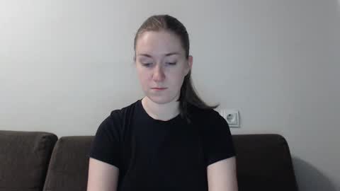 Snapshot of lily_love_x chatting on February 1, 2025, 11:27 pm lily_love_x online show from February 1, 2025, 11:27 pm