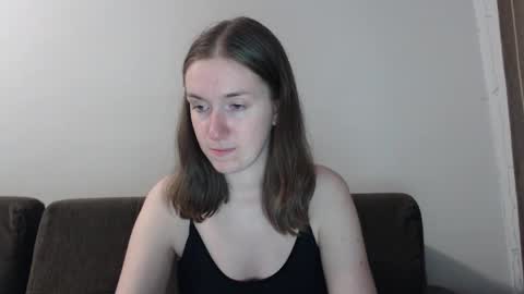 Snapshot of lily_love_x chatting on September 25, 2025, 10:13 pm lily_love_x online show from September 25, 2025, 10:13 pm