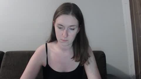 Snapshot of lily_love_x chatting on October 6, 2025, 10:29 pm lily_love_x online show from October 6, 2025, 10:29 pm