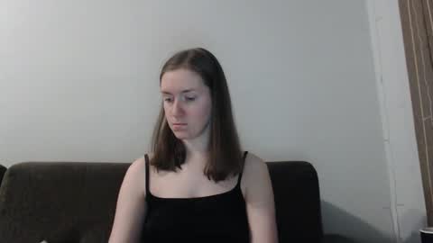 Snapshot of lily_love_x chatting on October 23, 2025, 5:29 am lily_love_x online show from October 23, 2025, 5:29 am