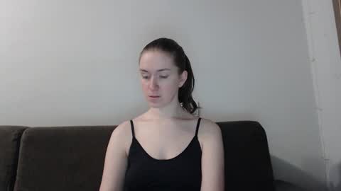 lily_love_x online show from November 26, 2025, 3:40 am