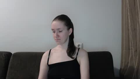 Snapshot of lily_love_x chatting on June 26, 2026, 10:14 pm lily_love_x online show from June 26, 2026, 10:14 pm