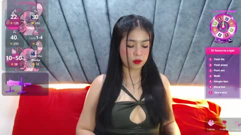 Snapshot of lily_meghan chatting on April 29, 2026, 7:31 pm LILY MEGHAN online show from April 29, 2026, 7:31 pm
