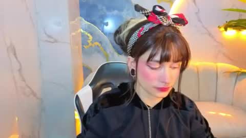Snapshot of lily_tx chatting on July 15, 2026, 12:43 pm Follow me.. Live 730 to 1400 online show from July 15, 2026, 12:43 pm