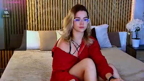 Snapshot of lilyrabbit chatting on June 23, 2026, 5:49 am Rose online show from June 23, 2026, 5:49 am