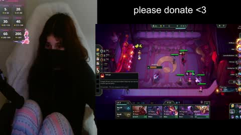 Lily Rone online show from January 30, 2025, 4:02 pm