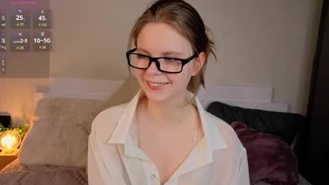 Julie online show from March 11, 2026, 7:42 pm