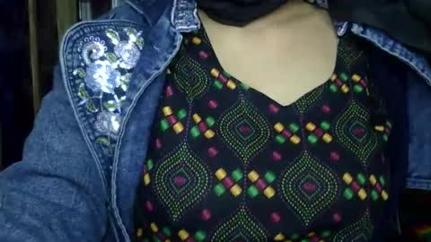 limaakter246618 online show from January 13, 2026, 11:26 am