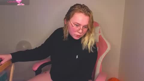 Snapshot of lime_cat chatting on November 14, 2025, 2:10 am lime cat online show from November 14, 2025, 2:10 am