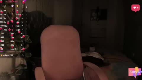 Snapshot of limoncito_blossom2 chatting on February 28, 2025, 10:39 pm Natalia online show from February 28, 2025, 10:39 pm