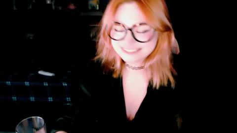 Snapshot of lina2d_tyan chatting on February 24, 2026, 5:00 pm Lina2D tyan online show from February 24, 2026, 5:00 pm