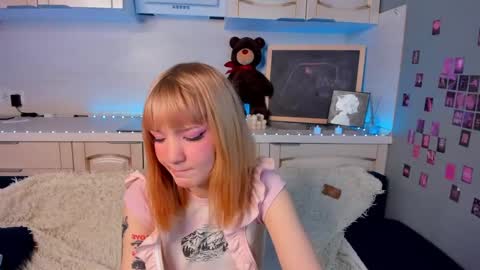 Snapshot of lina_blueeyed chatting on February 5, 2025, 11:12 am Lina blueeyed    GMT3 1100-1700 Mon Wed Thu Sat Sun online show from February 5, 2025, 11:12 am