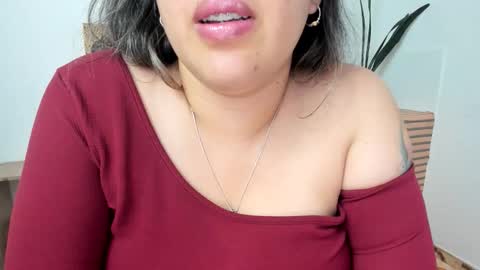 Snapshot of lina_browm chatting on May 2, 2026, 8:58 pm Lina Browm online show from May 2, 2026, 8:58 pm