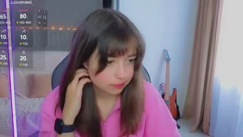 Snapshot of lina_brownie chatting on June 11, 2026, 2:53 am Lina online show from June 11, 2026, 2:53 am
