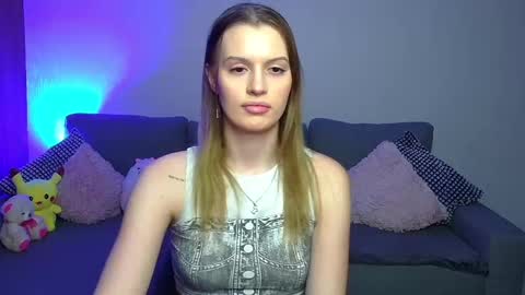 Snapshot of lina_bush chatting on January 25, 2025, 3:09 pm lina_bush online show from January 25, 2025, 3:09 pm