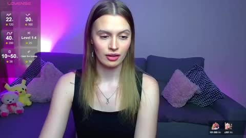 Snapshot of lina_bush chatting on January 31, 2025, 6:35 am lina_bush online show from January 31, 2025, 6:35 am