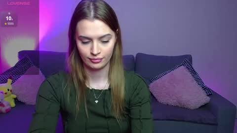 Snapshot of lina_bush chatting on February 8, 2025, 8:42 am lina_bush online show from February 8, 2025, 8:42 am
