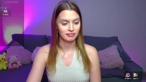 Snapshot of lina_bush chatting on March 10, 2025, 3:41 pm lina_bush online show from March 10, 2025, 3:41 pm