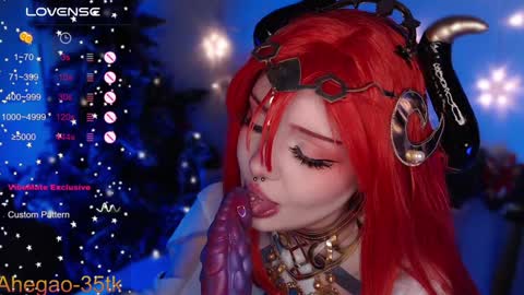 Snapshot of lina_diva chatting on December 15, 2024, 8:04 pm Hey im Lina Ur cosplay waifu online show from December 15, 2024, 8:04 pm