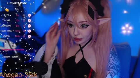 Snapshot of lina_diva chatting on January 23, 2025, 11:05 pm Hey im Lina Ur cosplay waifu online show from January 23, 2025, 11:05 pm