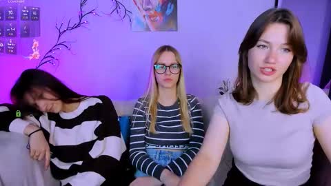 lina_fox12 online show from October 1, 2025, 12:49 am