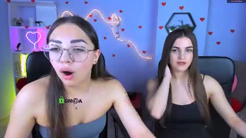Snapshot of lina_fox12 chatting on June 11, 2026, 7:12 pm lina_fox12 online show from June 11, 2026, 7:12 pm