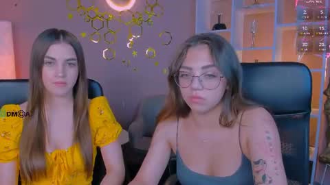 Snapshot of lina_fox12 chatting on July 1, 2026, 12:18 pm lina_fox12 online show from July 1, 2026, 12:18 pm