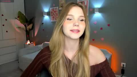 Lina online show from February 21, 2026, 1:23 pm