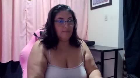 Snapshot of lina_maria99 chatting on August 3, 2026, 9:04 am Lina Mara99 online show from August 3, 2026, 9:04 am