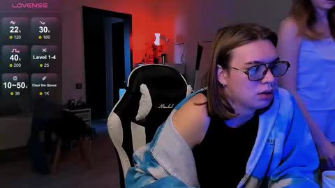 Snapshot of lina_nik chatting on October 21, 2025, 9:54 am lina_nik online show from October 21, 2025, 9:54 am