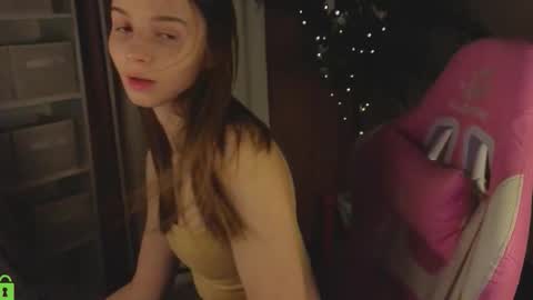 LINA online show from February 2, 2026, 1:04 am