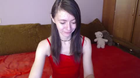 Lina Rouge online show from February 5, 2026, 5:12 am