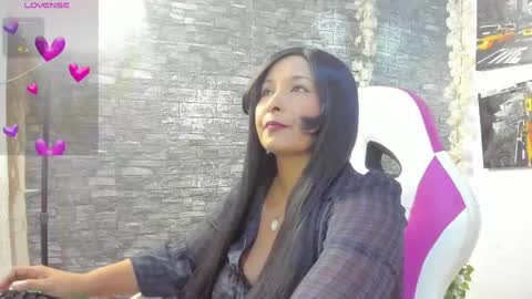 Snapshot of lina_sanchezih chatting on May 26, 2026, 1:40 pm LINA SANCHEZ online show from May 26, 2026, 1:40 pm