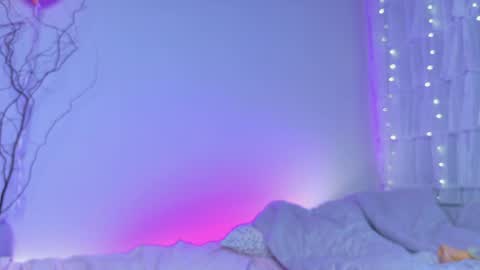Snapshot of lina_stones chatting on May 4, 2026, 2:46 pm Sophia online show from May 4, 2026, 2:46 pm