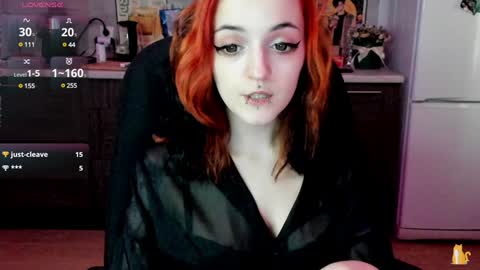 Snapshot of lina_tyaan chatting on December 11, 2024, 12:12 pm Lina 3 1715622743 online show from December 11, 2024, 12:12 pm