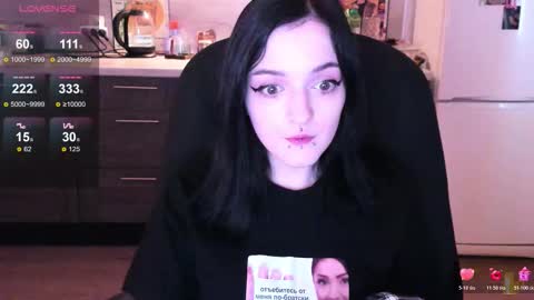 Lina 3  1715622743 online show from October 29, 2025, 8:16 am