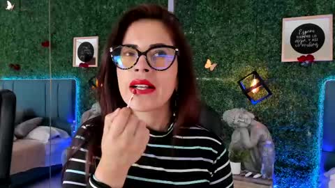 Snapshot of linagh chatting on May 28, 2026, 11:29 am Lina online show from May 28, 2026, 11:29 am