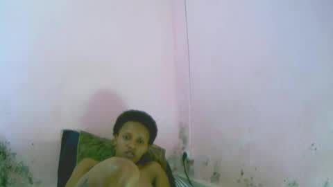 linah1123 online show from April 16, 2026, 6:19 pm