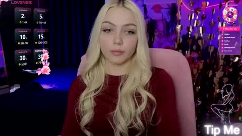 Snapshot of linalirian chatting on April 21, 2026, 10:10 am I am Lina online show from April 21, 2026, 10:10 am