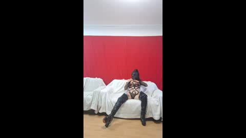 Snapshot of linameyer514718 chatting on March 2, 2026, 8:43 am linameyer514718 online show from March 2, 2026, 8:43 am