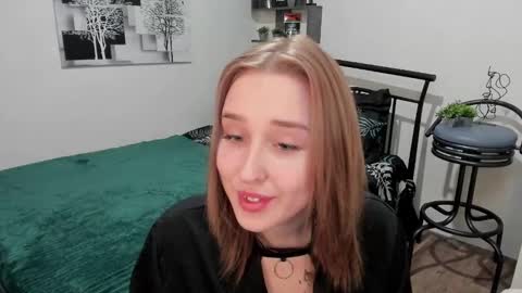 Snapshot of linatruly chatting on March 4, 2025, 4:17 am Lina online show from March 4, 2025, 4:17 am