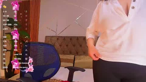 Snapshot of linceadictiva chatting on May 25, 2026, 1:17 pm LINCE online show from May 25, 2026, 1:17 pm