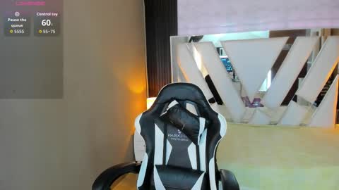  Linda  online show from March 28, 2026, 6:29 pm