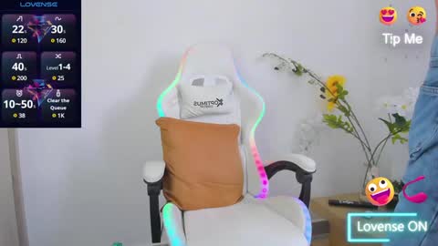 Snapshot of linda_crawford1 chatting on January 23, 2025, 5:10 pm Linda online show from January 23, 2025, 5:10 pm